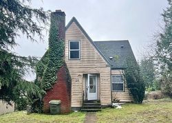 Foreclosure in  COLUMBIA HEIGHTS RD Longview, WA 98632