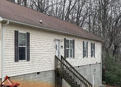  Red Valley Rd, Penrose NC