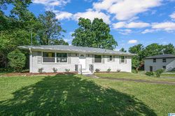 Foreclosure Listing in 2ND TER NW BIRMINGHAM, AL 35215