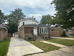 Foreclosure in  W 78TH ST Chicago, IL 60652