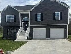  Irwin Ct, Hedgesville WV