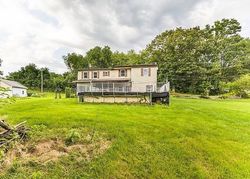 Foreclosure Listing in PAUTIPAUG HILL RD BALTIC, CT 06330