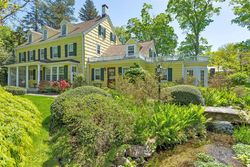 Foreclosure in  ROYSTON LN Oyster Bay, NY 11771