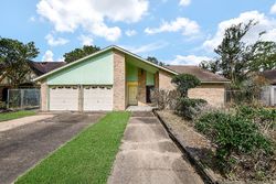 Foreclosure in  CRIPPLE CREEK LN Pearland, TX 77581