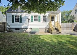 Foreclosure in  PEARL AVE Hamden, CT 06514