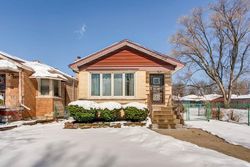Foreclosure in  W 82ND ST Chicago, IL 60652