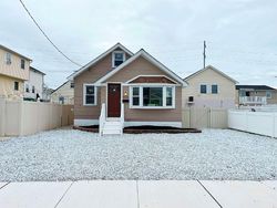 Foreclosure in  W MAPLE AVE Wildwood, NJ 08260