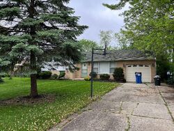 Foreclosure in  W WILLOW LN Mount Prospect, IL 60056