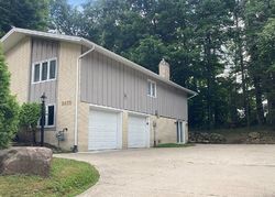 Foreclosure in  TANGLEWOOD TRL Chagrin Falls, OH 44023