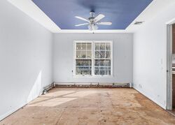 Foreclosure Listing in ANDYS LN EASTPORT, NY 11941