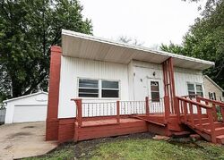 Foreclosure in  6TH ST SW Mason City, IA 50401
