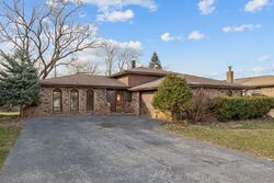 Foreclosure in  DEKKER ST Lansing, IL 60438