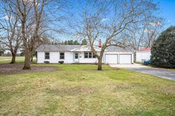 Foreclosure in  E YOUNG AVE Hoopeston, IL 60942
