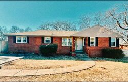 Foreclosure in  SUNSET CIR Franklin, KY 42134