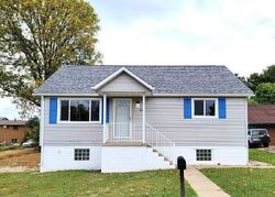 Foreclosure Listing in LYNN ST FOLLANSBEE, WV 26037