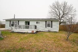  N Vine St, Victoria TX