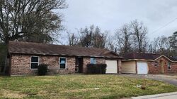 Foreclosure in  GLEN OAKS CIR Beaumont, TX 77708