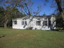  Old Pelham Rd, Pelham GA