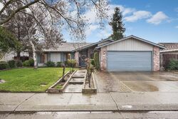  Estate Dr, Stockton CA