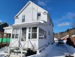  Mccrea St, Au Sable Forks NY