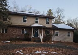  Crane Rd, Lakeville PA
