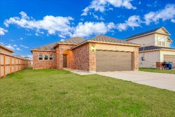  County Road 5102c, Cleveland TX