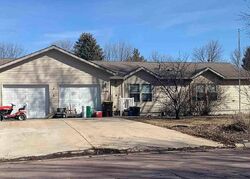  Gage Ave Se, Madelia MN