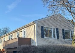  Homecrest Pl, Stratford CT