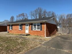  Springfield Dr, Henderson KY