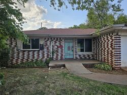 Foreclosure in  NE 79TH PL Oklahoma City, OK 73114