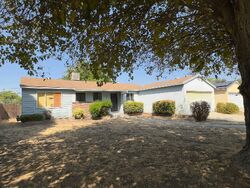  N Adler Ave, Fresno CA
