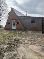  Woodlands Rd, Evans City PA