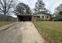  Sioux St, Vicksburg MS