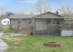Foreclosure in  LARCHMONT AVE Springfield, OH 45503