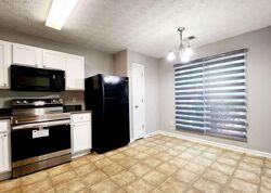  Piering Dr, Lithonia GA