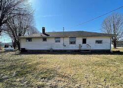  Us Highway 36, Coshocton OH