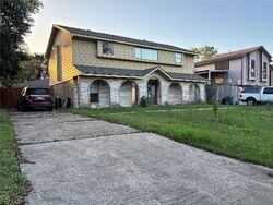 Foreclosure in  SAINT FINANS WAY Houston, TX 77015