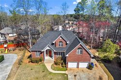  James Lee Dr, Suwanee GA