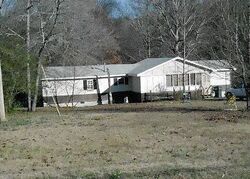  Spruce Ln Se, Cartersville GA