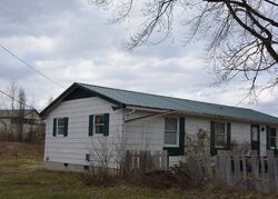  Barn Dr, Culloden WV