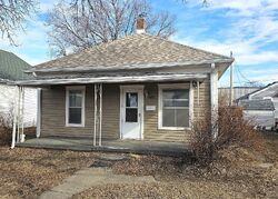 Foreclosure Listing in S 5TH ST BEATRICE, NE 68310