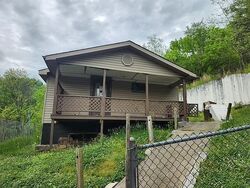 Foreclosure in  MOONLIGHT HL Hazard, KY 41701