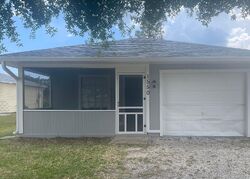  17th Ct Sw, Vero Beach FL