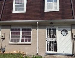  Dutch Village Dr, Hyattsville MD