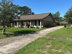 Foreclosure in  MAUREEN DR Baker, LA 70714