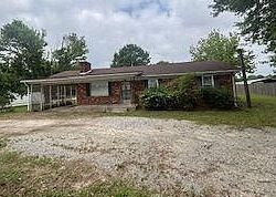  Poplar Corner Rd, Bells TN