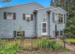  Russian Olive Dr, Etters PA