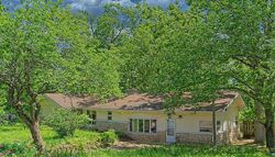Foreclosure Listing in Rogers Avenue CABOOL, MO 65689