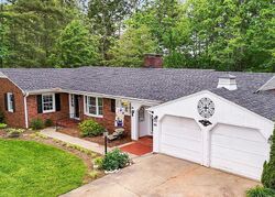  Woodside Dr, Morganton NC