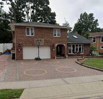 Foreclosure in  Robin Lane Plainview, NY 11803